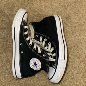 Black Hightop Converse